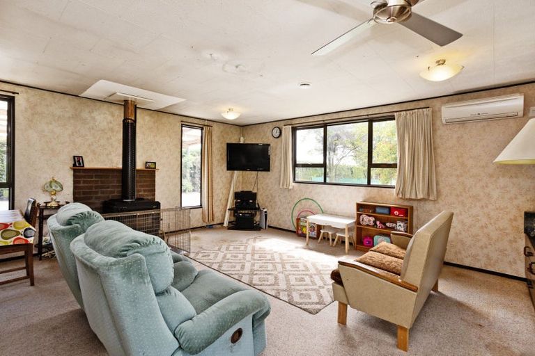 Photo of property in 329 Wallacetown Lorneville Highway, Makarewa, Invercargill, 9874