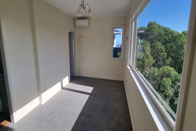 Photo of property in 73 Madras Street, Khandallah, Wellington, 6035