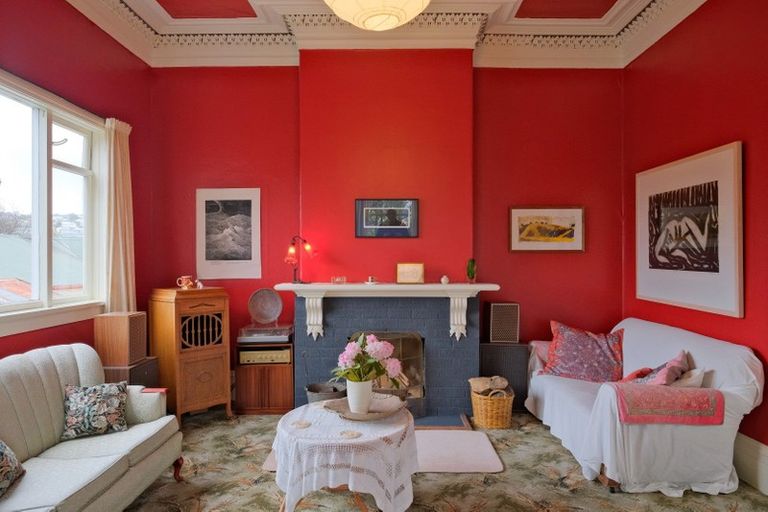 Photo of property in 26 Neidpath Road, Mornington, Dunedin, 9011