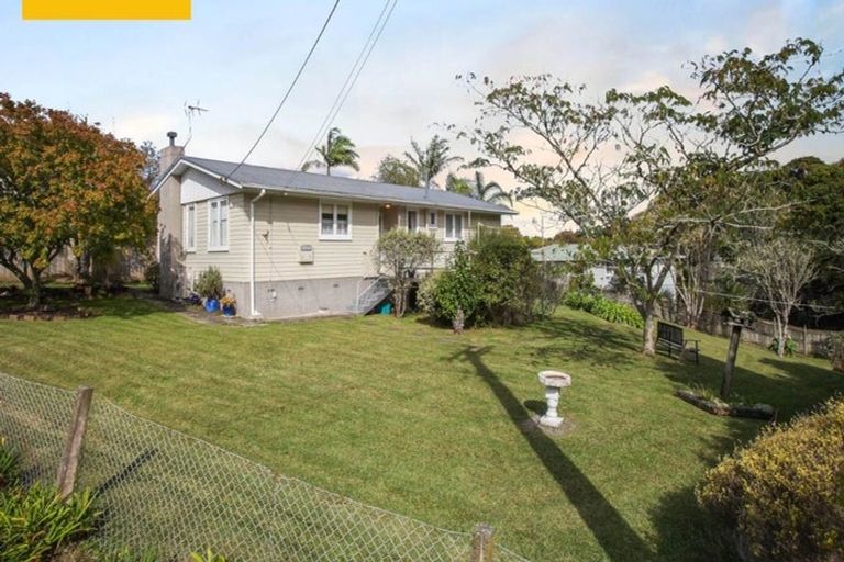 Photo of property in 70 Lake Road, Northcote, Auckland, 0627
