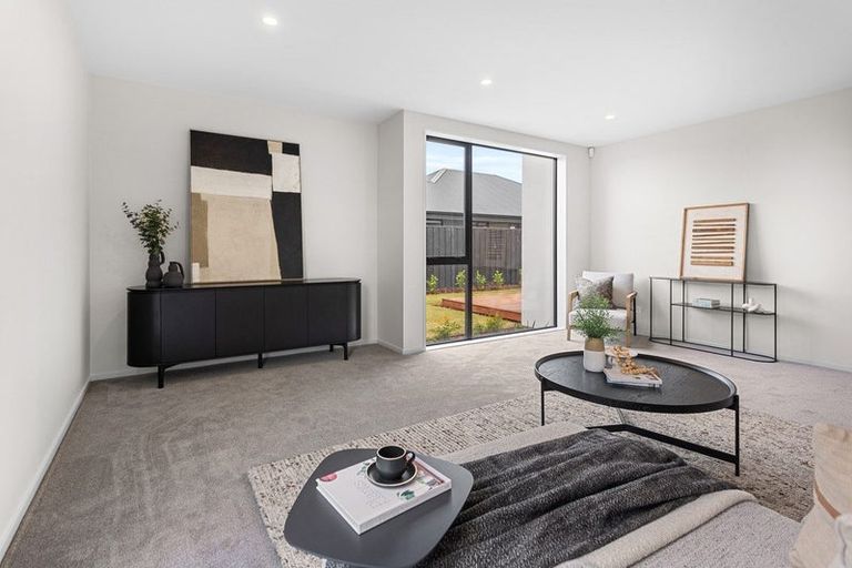 Photo of property in 11 Homestead Drive, Rangiora, 7400