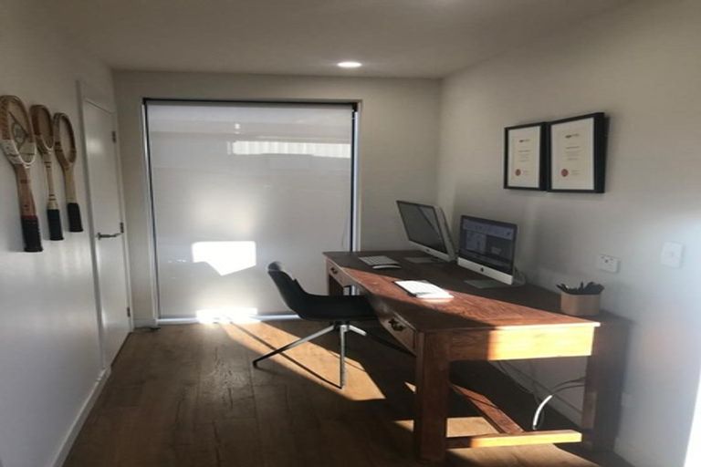 Photo of property in 16 Cheltenham Road, Lower Shotover, Queenstown, 9304