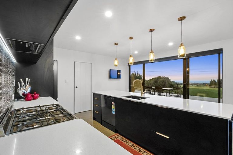 Photo of property in 1640 Mangorei Road, Mangorei, New Plymouth, 4371