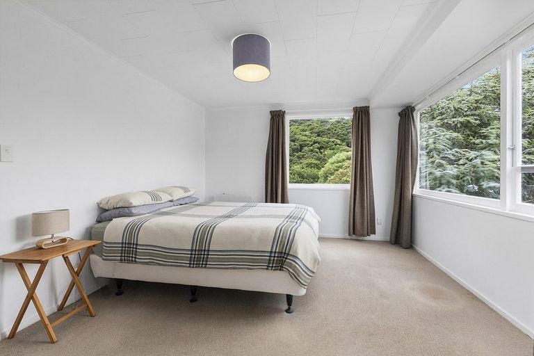 Photo of property in 2 Capstan Lane, Whitby, Porirua, 5024