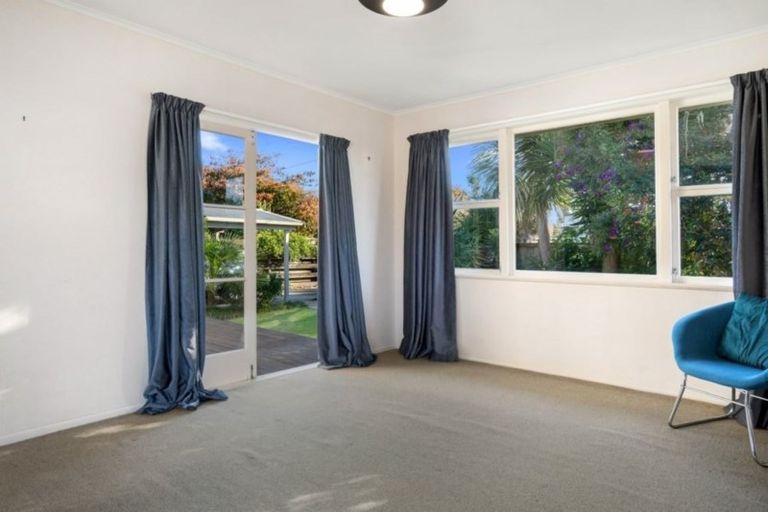 Photo of property in 65a Queen Road, Bellevue, Tauranga, 3110