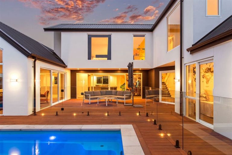 Photo of property in 95a Bealey Avenue, Christchurch Central, Christchurch, 8013