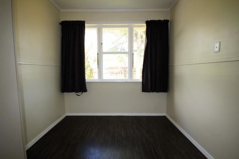Photo of property in 5a Mangaroa Hill Road, Clouston Park, Upper Hutt, 5018