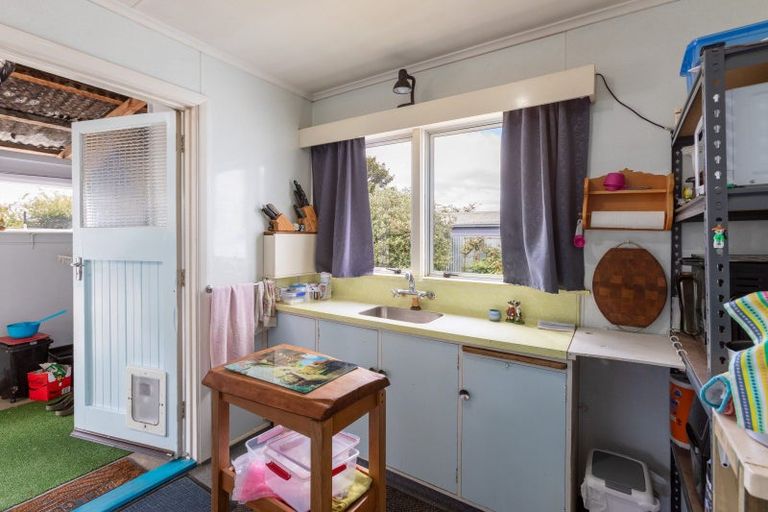 Photo of property in 10 Salisbury Street, Dannevirke, 4930