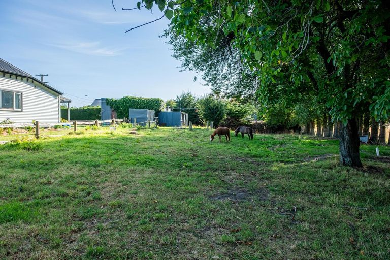 Photo of property in 70 Parsonage Road, Waimate, 7978