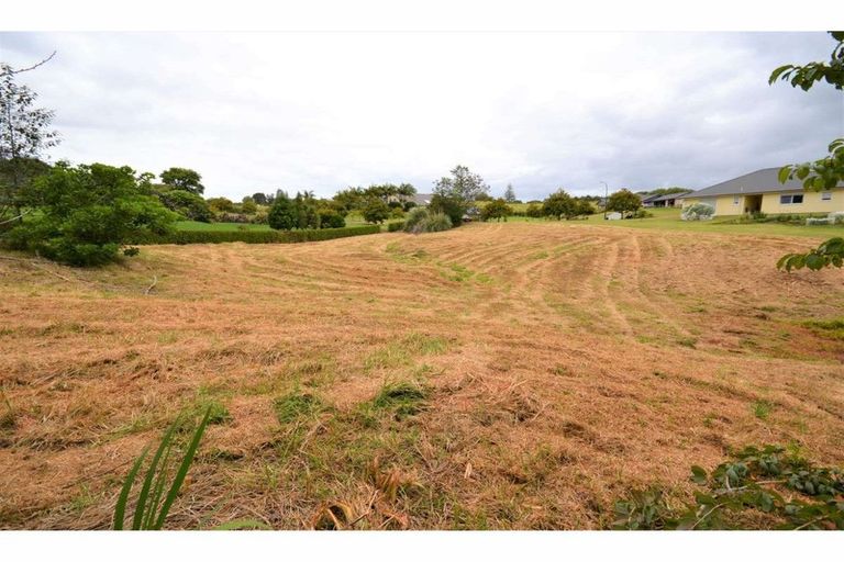 Photo of property in 8 Greenway Drive, Kerikeri, 0230