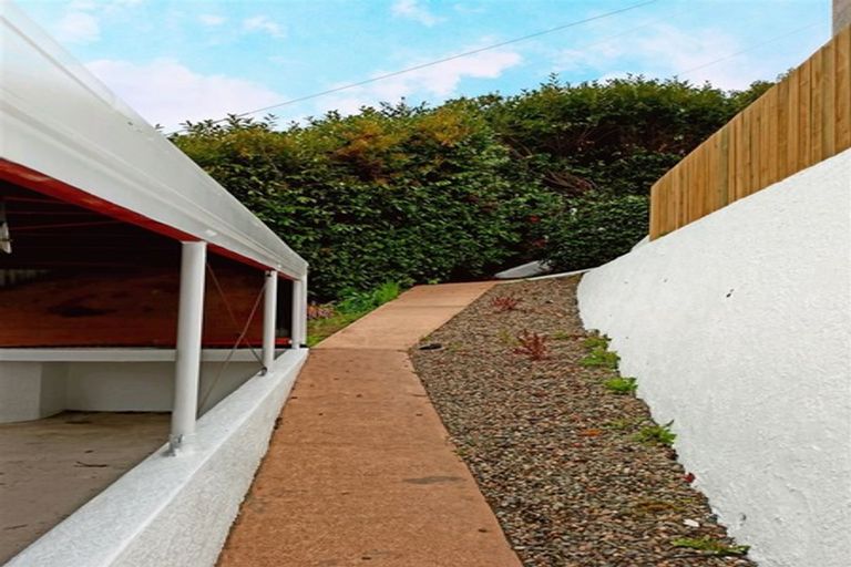 Photo of property in 60 Glen Road, Mornington, Dunedin, 9011