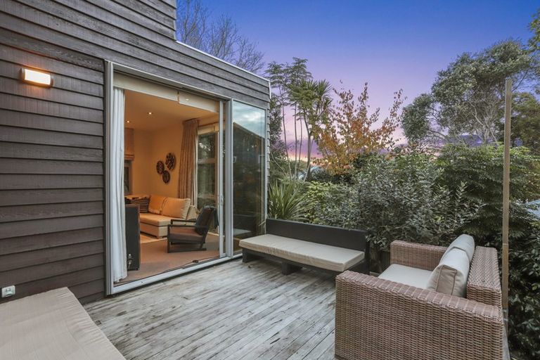 Photo of property in 229b Titirangi Road, Titirangi, Auckland, 0604