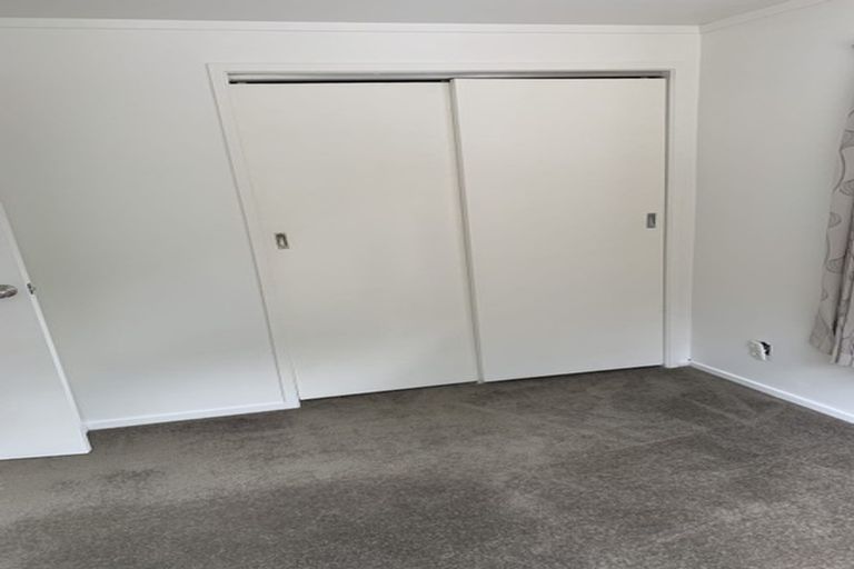 Photo of property in 6a Channel View Road, Campbells Bay, Auckland, 0630