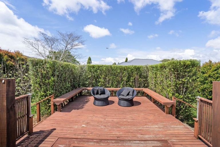 Photo of property in 3 Clendon Place, Manurewa, Auckland, 2102