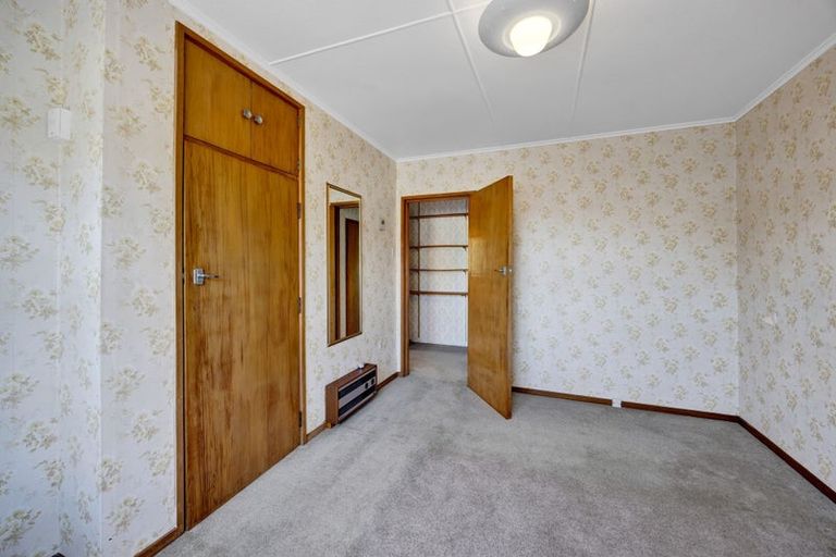 Photo of property in 124 Glover Road, Hawera, 4610