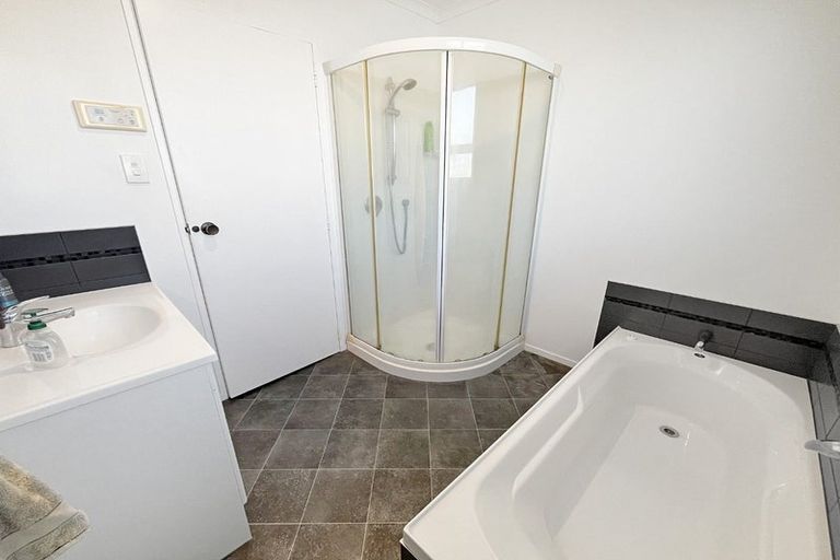 Photo of property in 6 Jupiter Street, Milson, Palmerston North, 4414