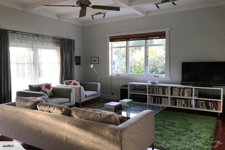 Photo of property in 24 Kowhai Street, Mount Eden, Auckland, 1024