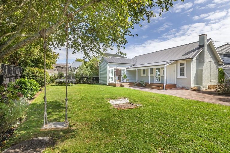 Photo of property in 7 Marsden Avenue, Karori, Wellington, 6012