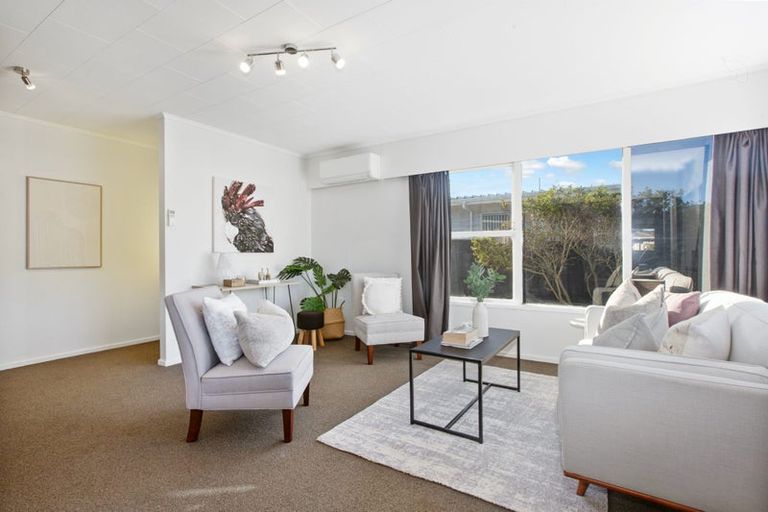 Photo of property in 253 Wellington Road, Wainuiomata, Lower Hutt, 5014