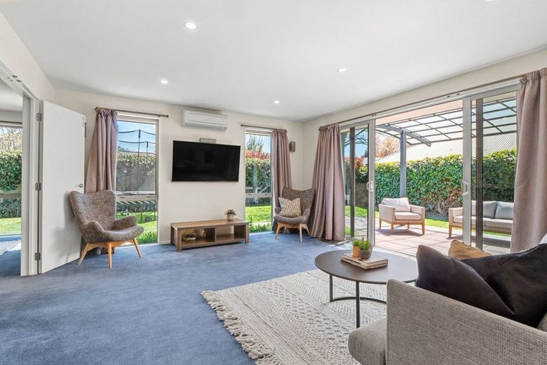 Photo of property in 67 Howards Drive, Lake Hayes, Queenstown, 9304