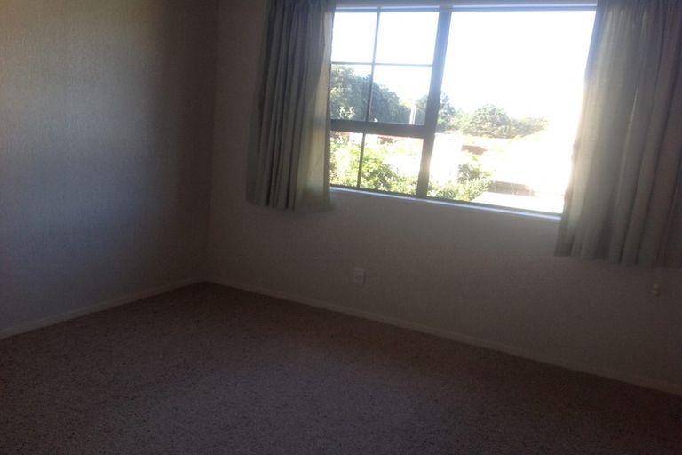 Photo of property in 85c Oxford Street, Tawa, Wellington, 5028