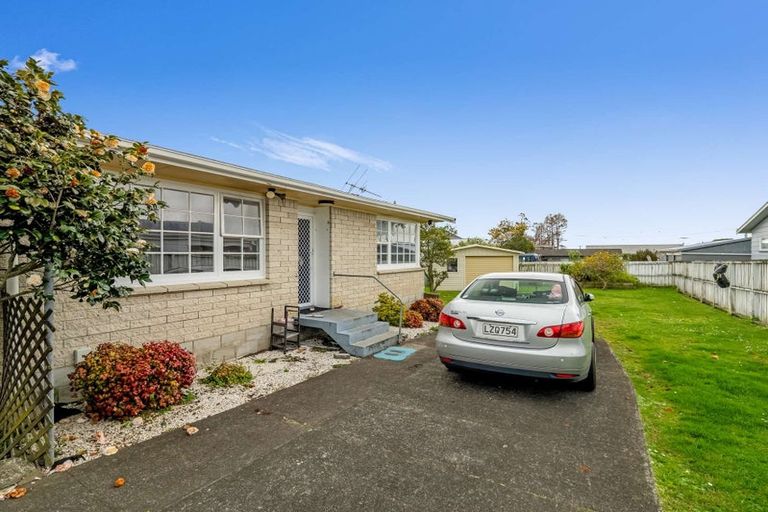 Photo of property in 1/126 Porchester Road, Papakura, 2110