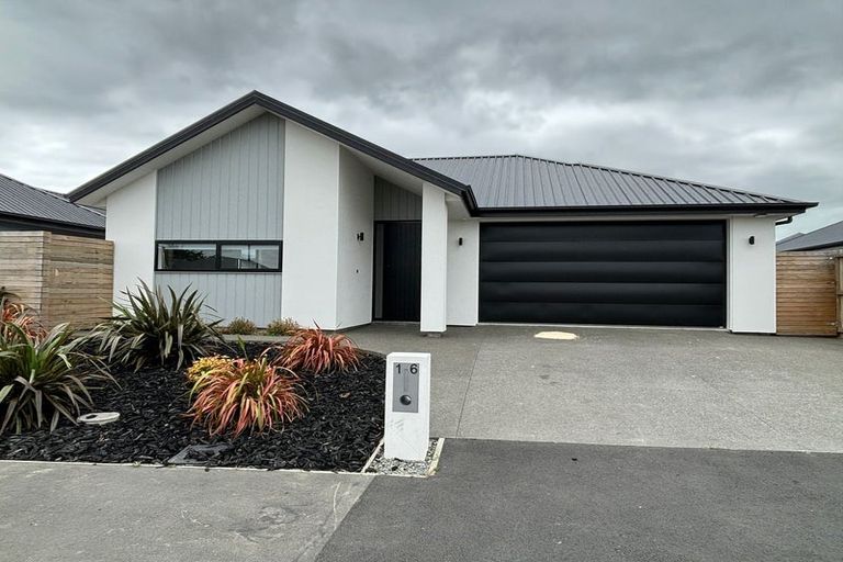 Photo of property in 16 Sequel Road, Halswell, Christchurch, 8025