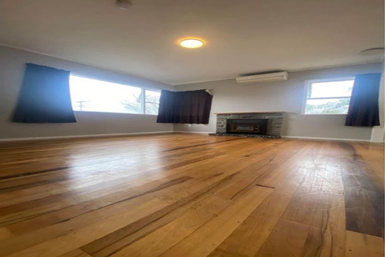 Photo of property in 67 Salisbury Road, Birkdale, Auckland, 0626