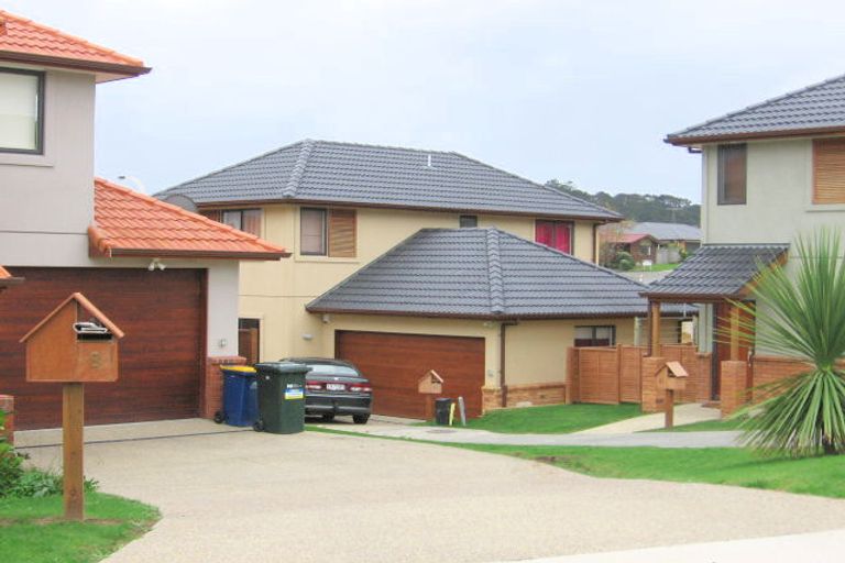 Photo of property in 10 Greenbough Lane, Greenhithe, Auckland, 0632