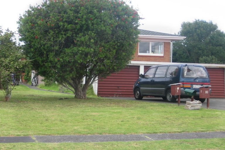Photo of property in 1/10 Trafalgar Road, Milford, Auckland, 0620