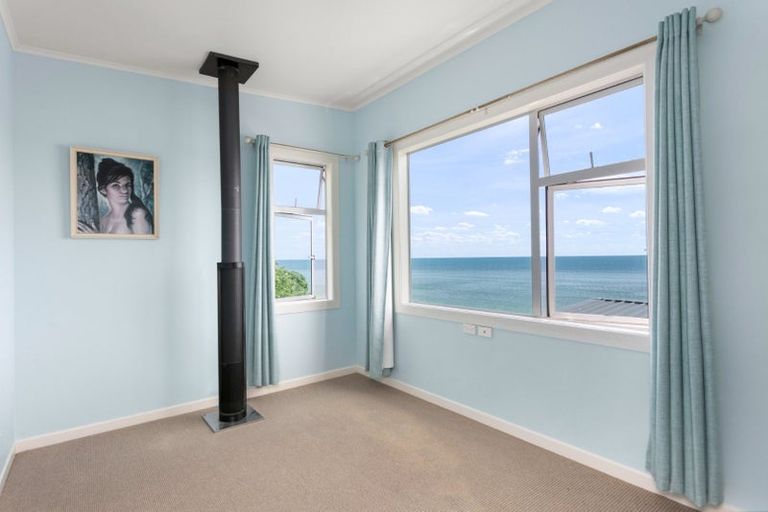 Photo of property in 53 Makorori Beach Road, Makorori, Gisborne, 4073