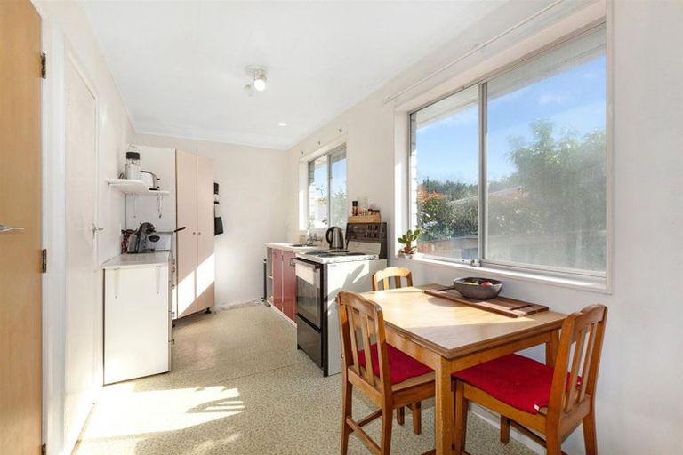 Photo of property in 96a Wainuiomata Road, Wainuiomata, Lower Hutt, 5014