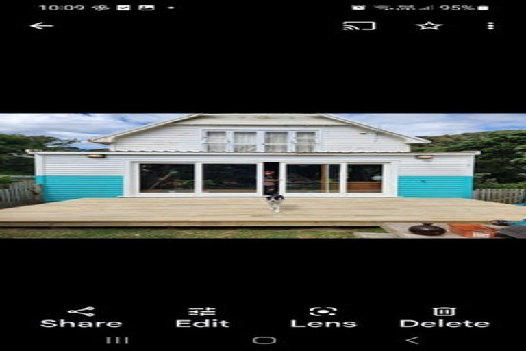 Photo of property in 73a Wellington Road, Paekakariki, 5034