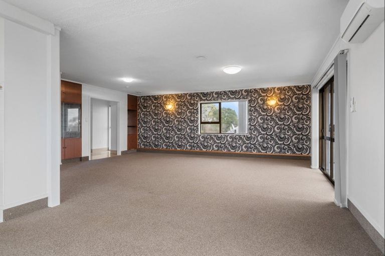 Photo of property in 12b Bronte Place, Whalers Gate, New Plymouth, 4310