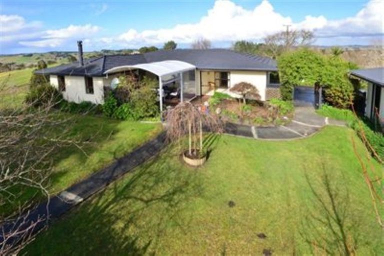 Photo of property in 68 Wilks Road West, Dairy Flat, Albany, 0794