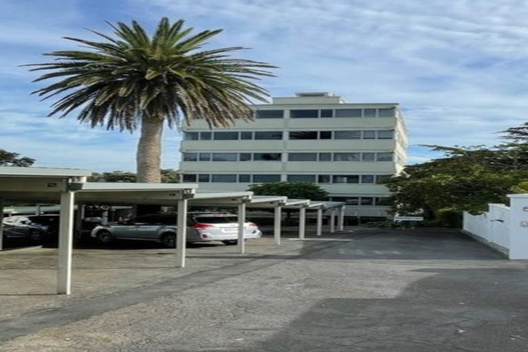 Photo of property in 5/57 Sarsfield Street, Herne Bay, Auckland, 1011