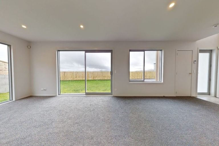 Photo of property in 67 Cedarwood Street, Woodridge, Wellington, 6037