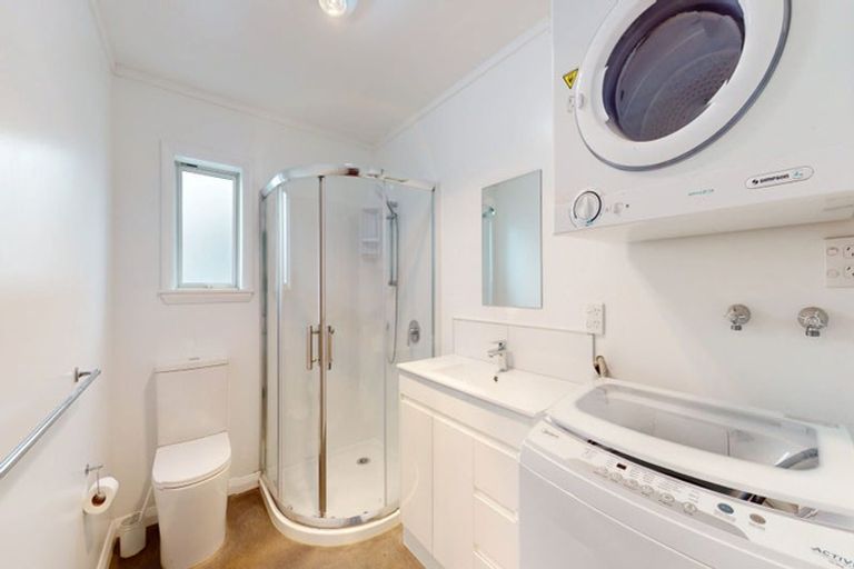 Photo of property in 122 Tinakori Road, Thorndon, Wellington, 6011