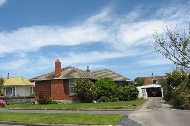 Photo of property in 7 Newport Street, Avondale, Christchurch, 8061