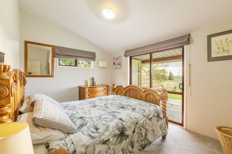 Photo of property in 831 Te Onepu Road, Te Onepu, Hastings, 4174