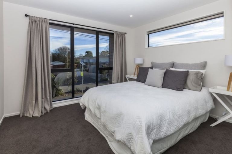 Photo of property in 32a Hewitts Road, Merivale, Christchurch, 8014