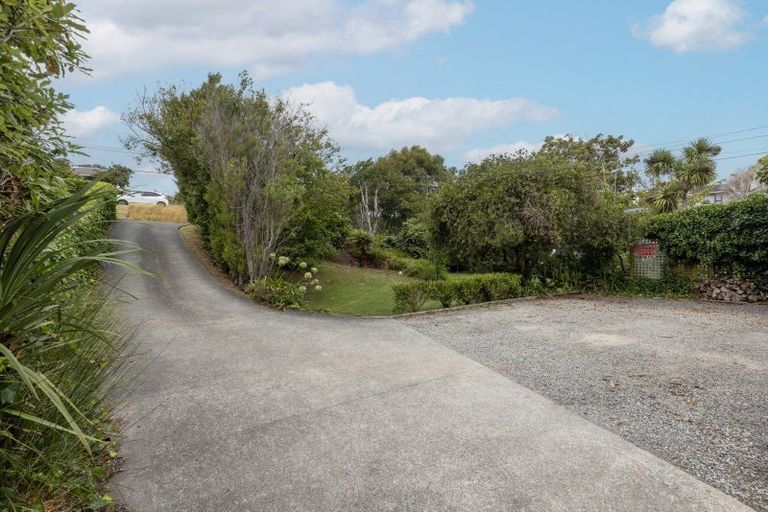 Photo of property in 121 Matai Road, Raumati South, Paraparaumu, 5032