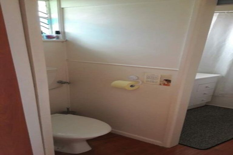 Photo of property in 5 Wycherley Drive, Bucklands Beach, Auckland, 2014