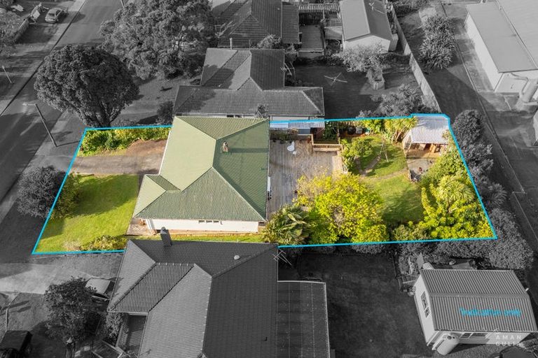 Photo of property in 62 Stottholm Road, Titirangi, Auckland, 0604