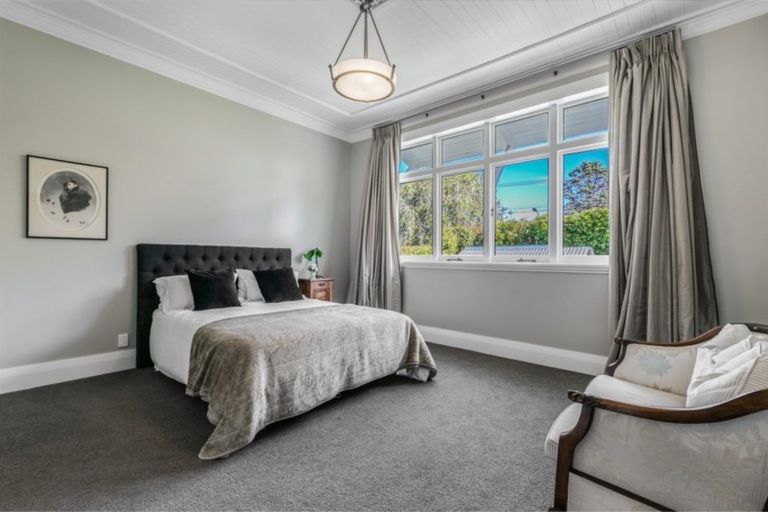 Photo of property in 39 Allenby Avenue, Devonport, Auckland, 0624