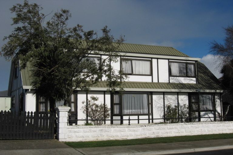 Photo of property in 217 Crinan Street, Appleby, Invercargill, 9812