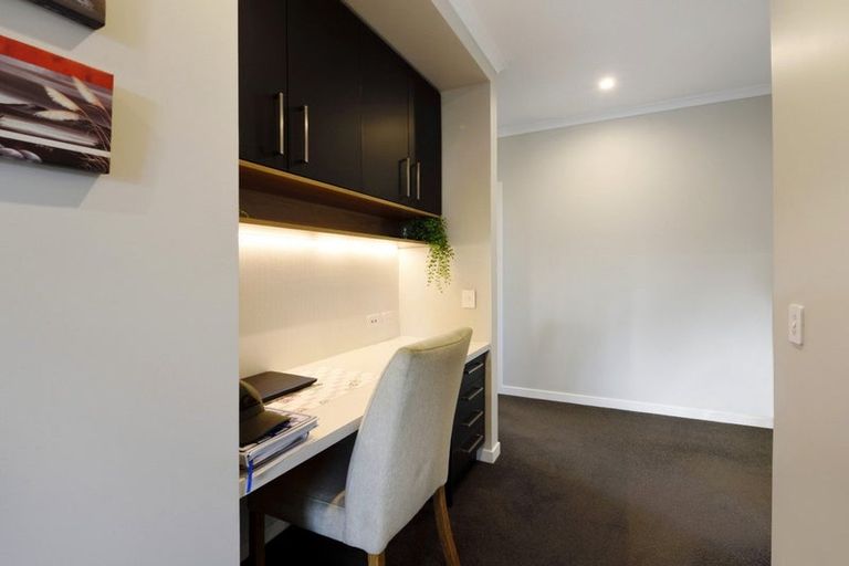 Photo of property in 8 Rosemary Place, Stoke, Nelson, 7011