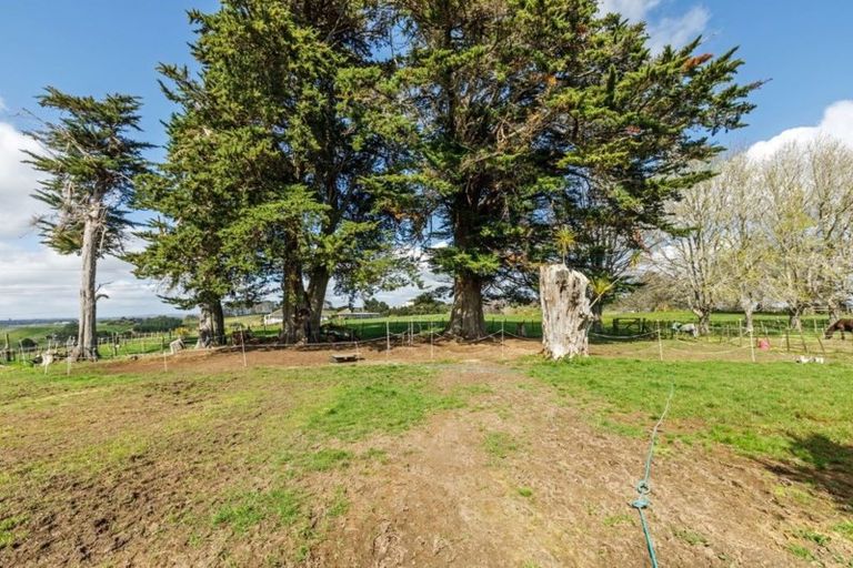 Photo of property in 5 Diamond Lane, Riverhead, 0793