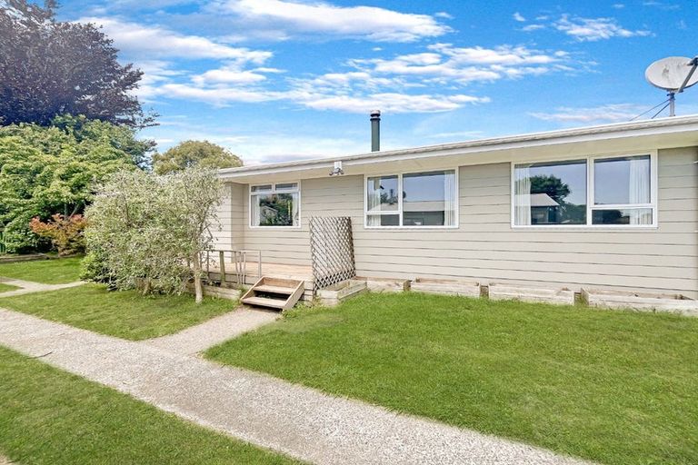 Photo of property in 4 Toi Grove, Turangi, 3334