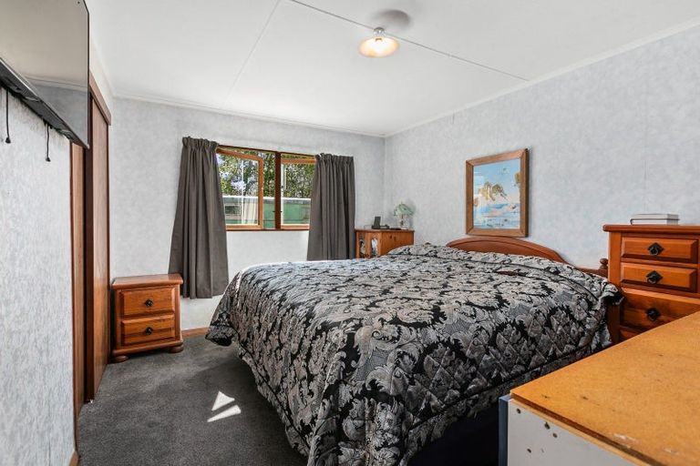 Photo of property in 1 Charlotte Street, Takapau, 4203